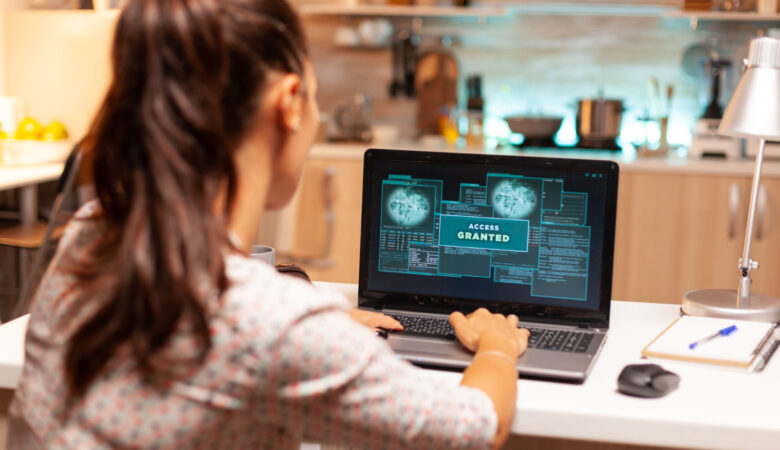 13 of the Best OS to Learn Cybersecurity (Complete Guide for Beginners & Professionals)